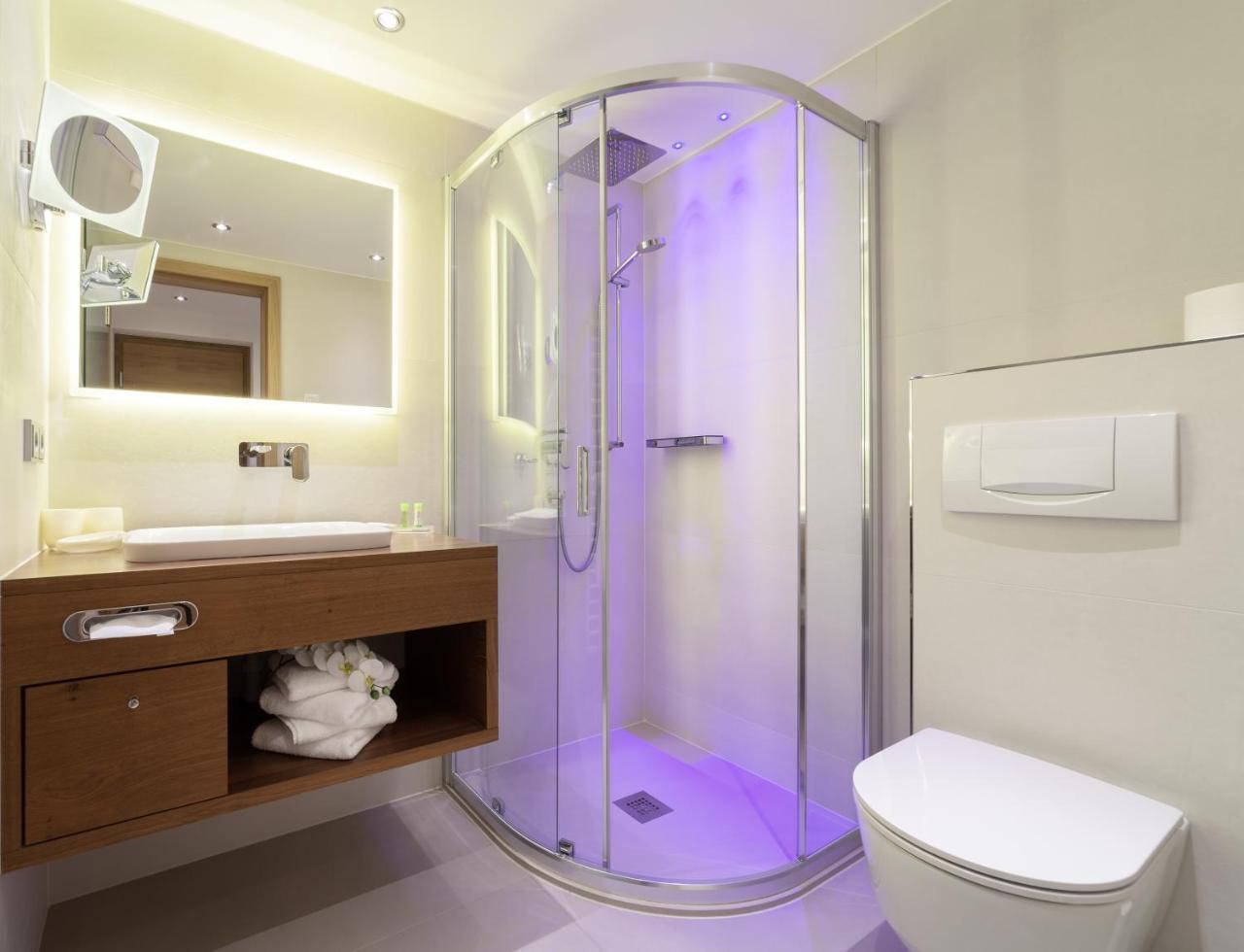 Apparthotel Koenig Майерхофен Екстериор снимка